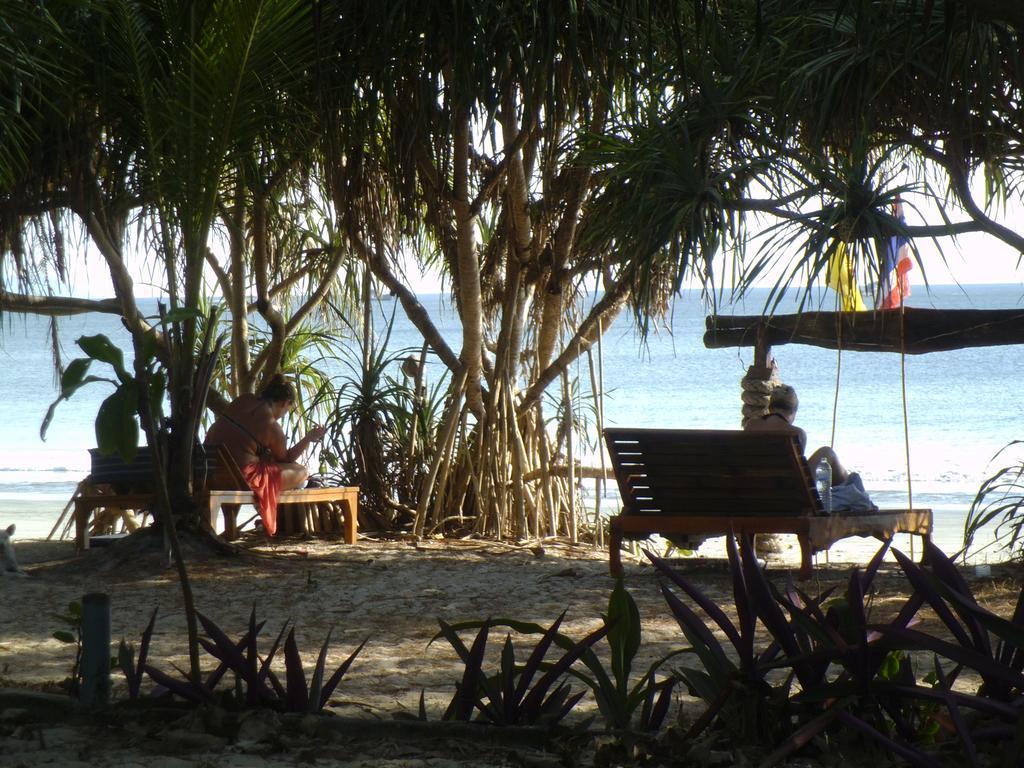 Hornbill Hut Hotel Koh Phayam Zewnętrze zdjęcie
